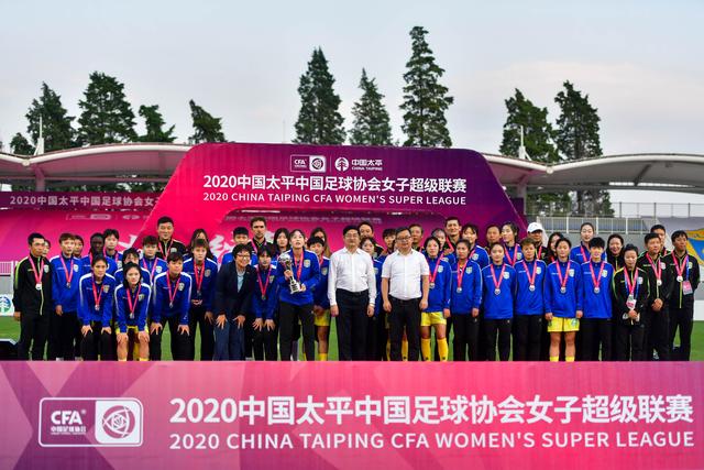 哈登24+12快船险胜猛龙4连胜 公牛逆转胜老鹰